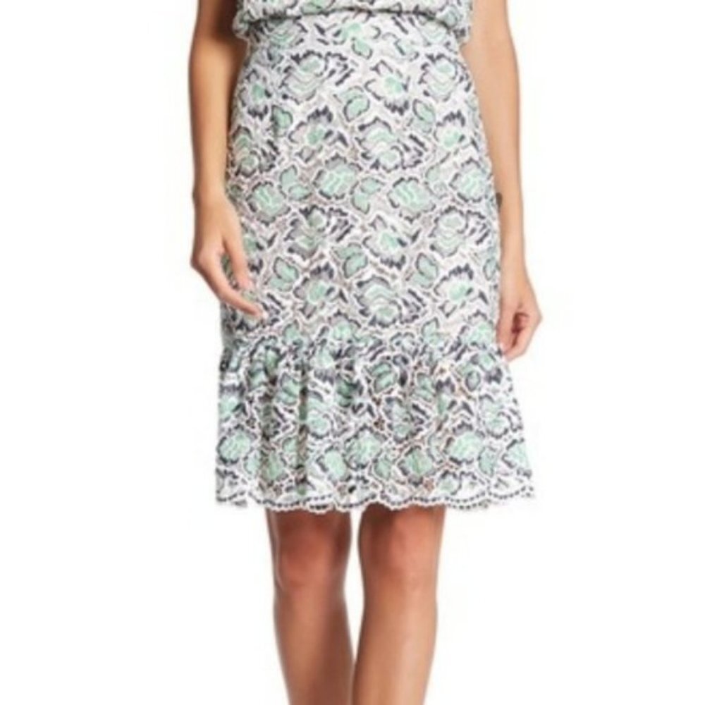 French Connection Lace Flounce Skirt size 6 (107)